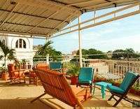 Guest House Nomadas Hostal Terrace